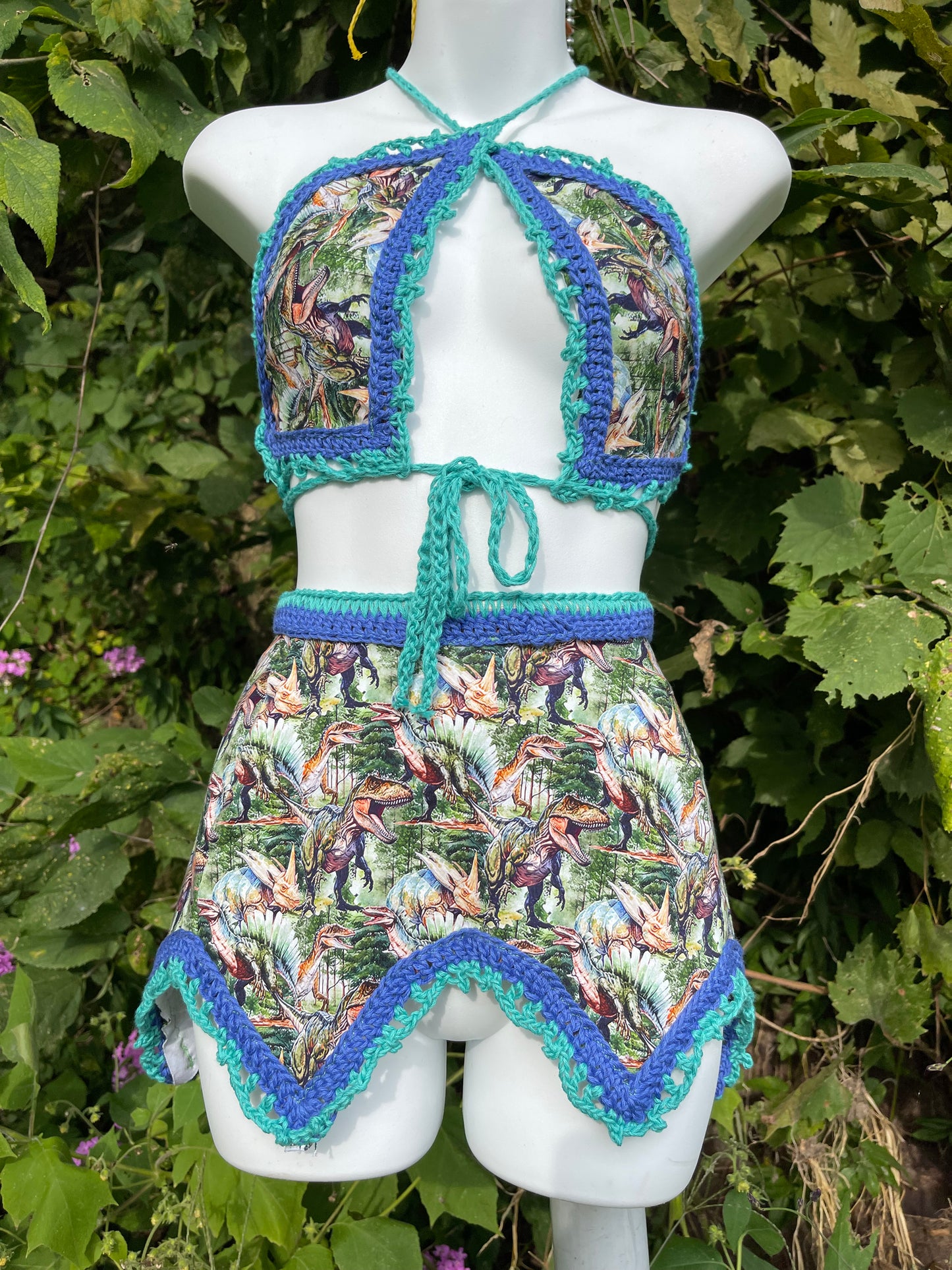 A Prehistoric Siren’s 2P Skirt Set (XS-SM)