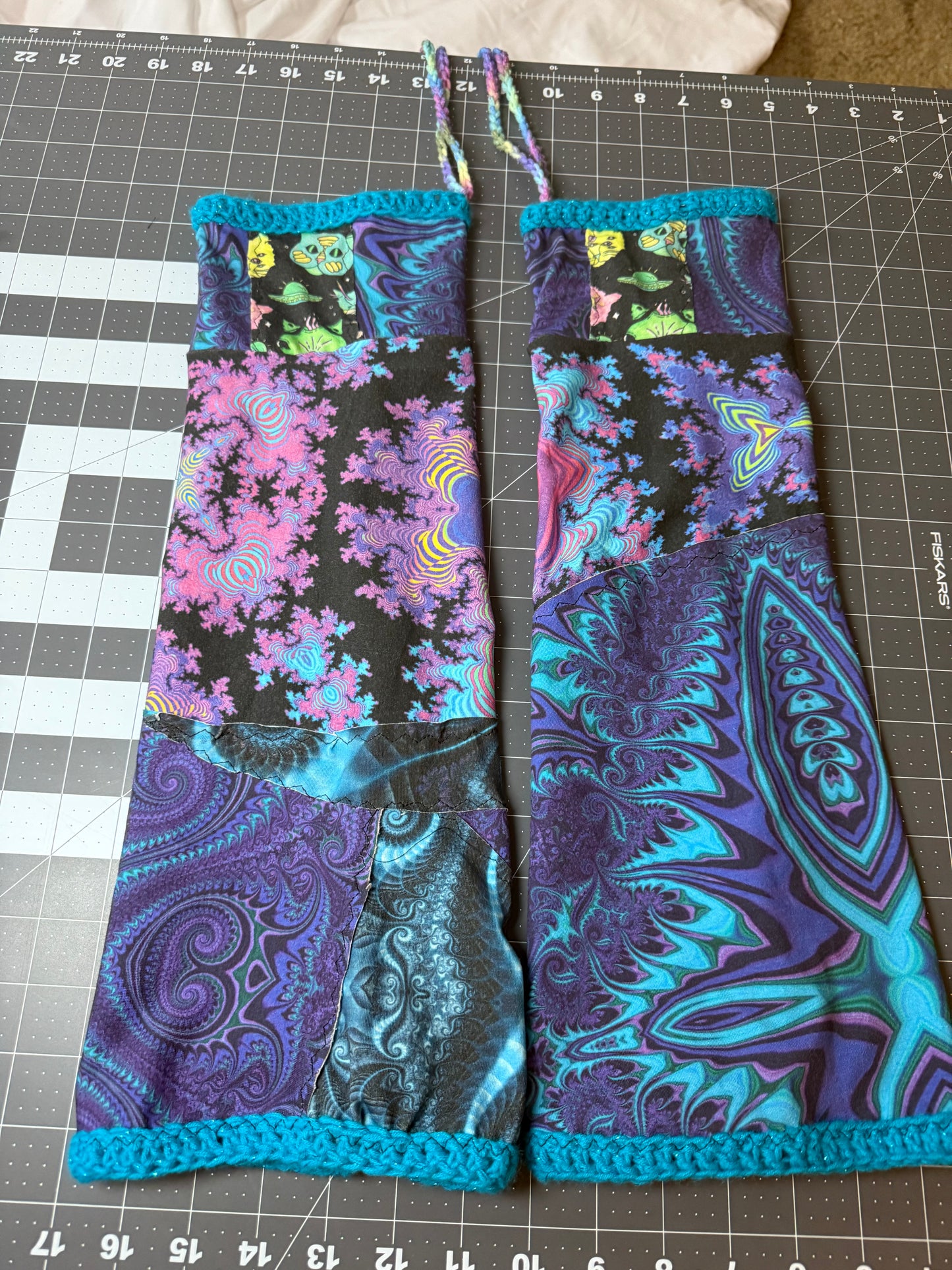 Astral Visions Cheshire Cat Scrap 5P - Handmade Crochet Ravewear Lingerie Set