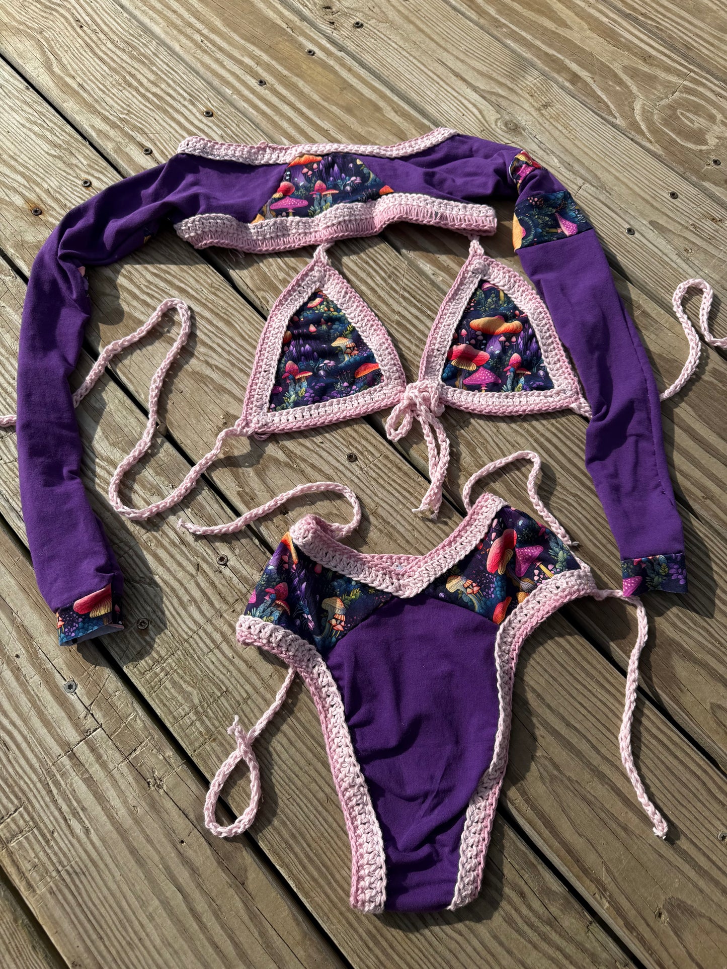 Mushroom Fabrix X Crochet Bikini and Sleeves 3P Set (XS/SM)