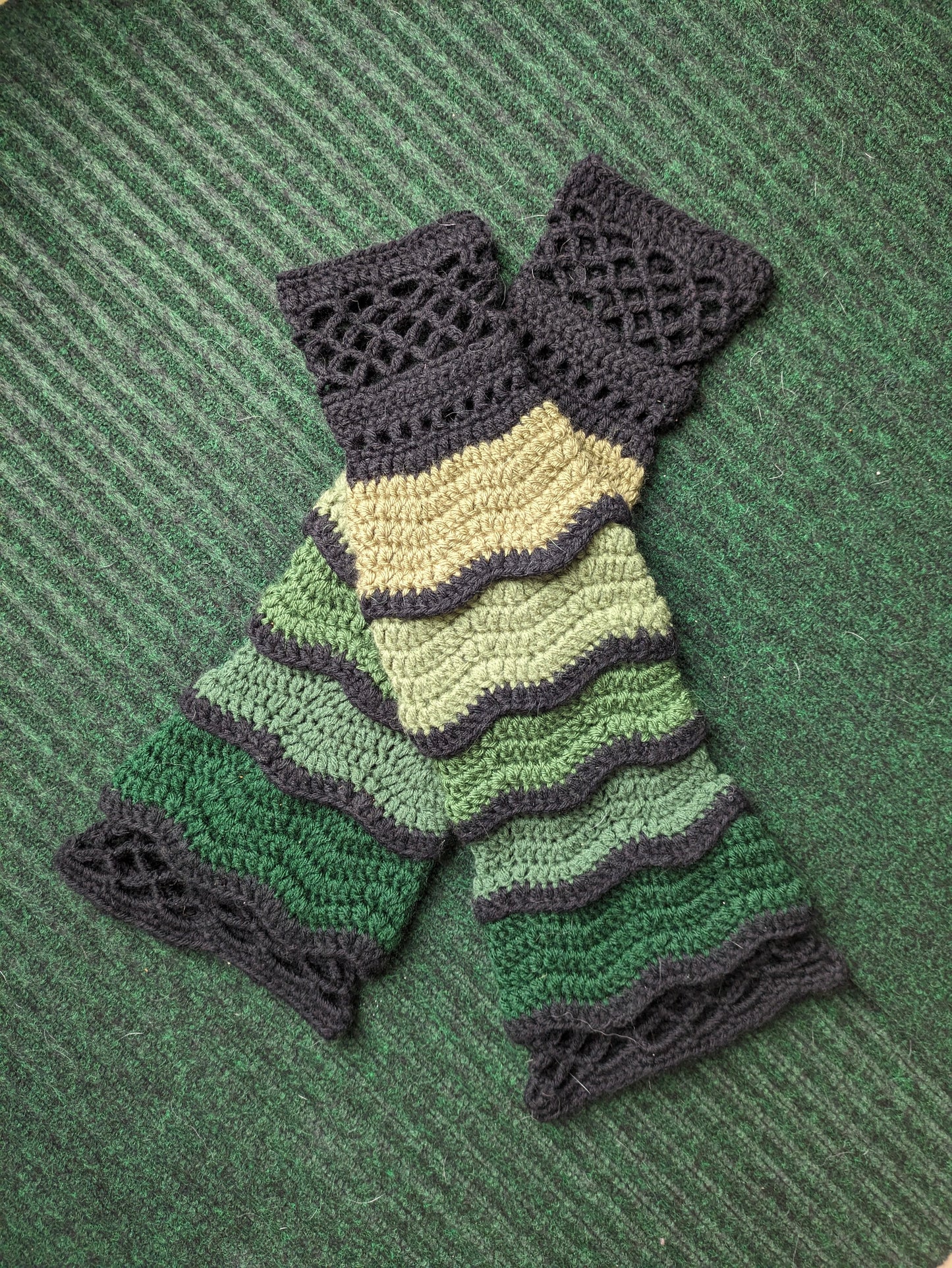 Belle Tiered Sleeve Leg/Arm Warmer - DIY Crochet Fairycore Sleeves and Leg Warmers Festival PDF Pattern